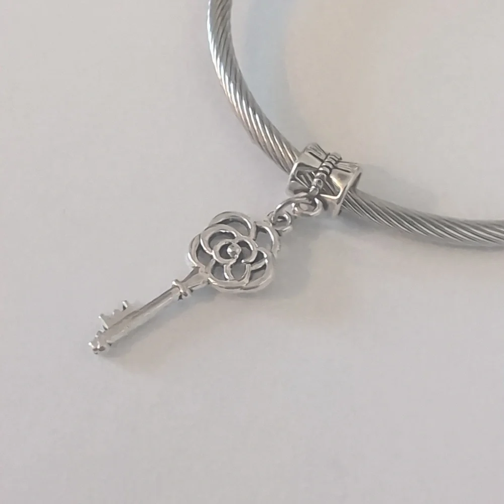Silver Filigree Key Dangle Charm for Pandora Style Bracelet‎